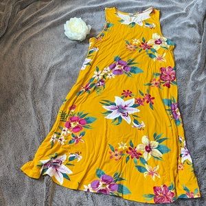 Old Navy 💛 Floral Swing Dress